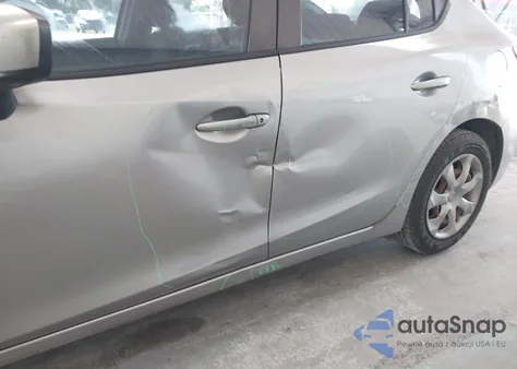 2014 Mazda Mazda3 I Sport из США, поврежденный, VIN JM1BM1U71E1135001